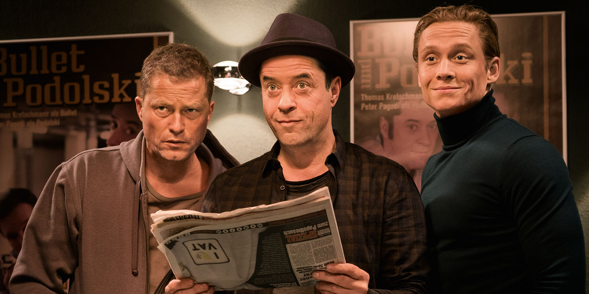 Hellinger/Doll News, Vier gegen die Wand